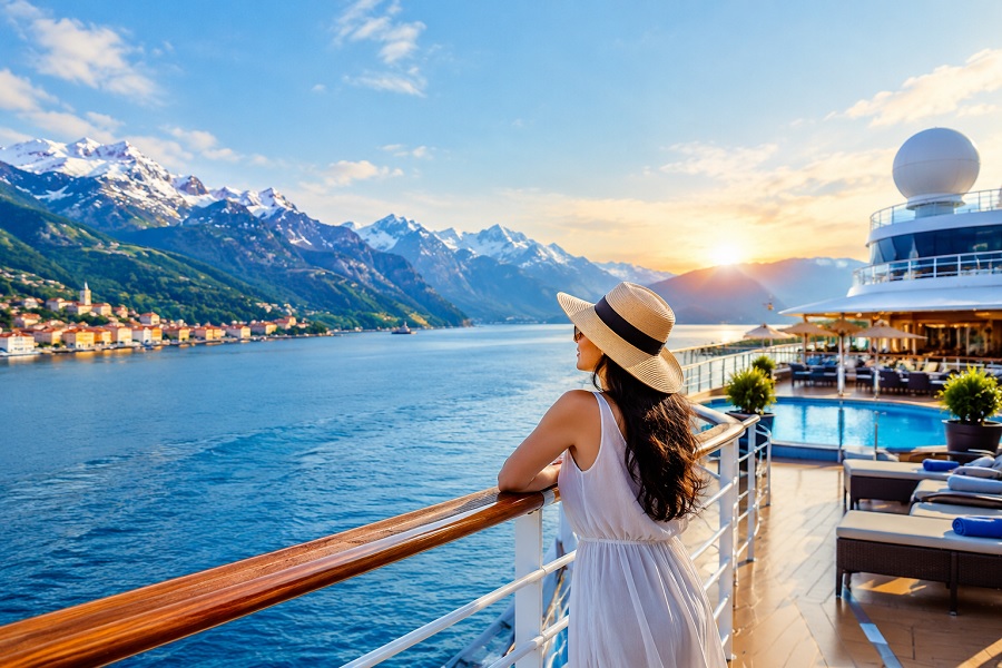 International Cruise Vacations: Premium Ships, Scenic Destinations and Unforgettable Experiences